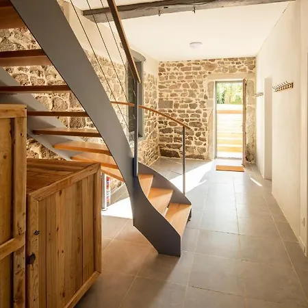 La Chouette Etoilee Familial Holiday home Vaux-en-Beaujolais