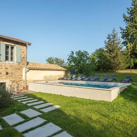 La Chouette Etoilee Familial Holiday home Vaux-en-Beaujolais